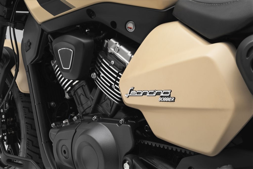 Benelli Leoncino Bobber 400: debutta sul mercato la power cruiser di Pesaro